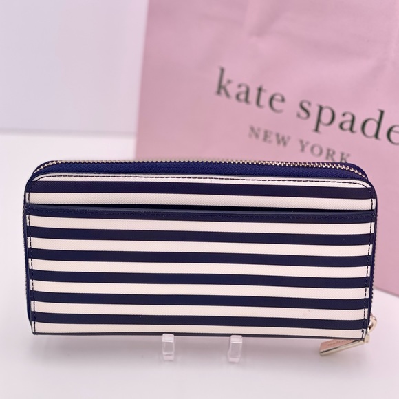 Kate Spade Large Continental Wallet - Picture 7 of 10